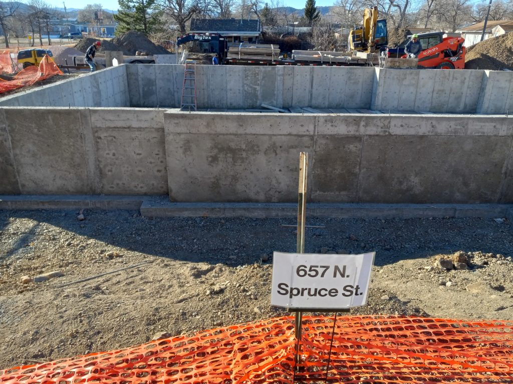 2023-11-29 Frost Walls at N. Spruce